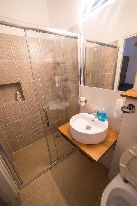 Ultra Central Bohemian Apartment 2 Клуж-Напока Экстерьер фото